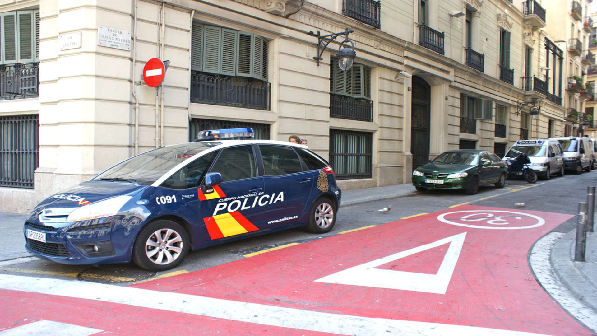 6215691080_6bb8716d01_b