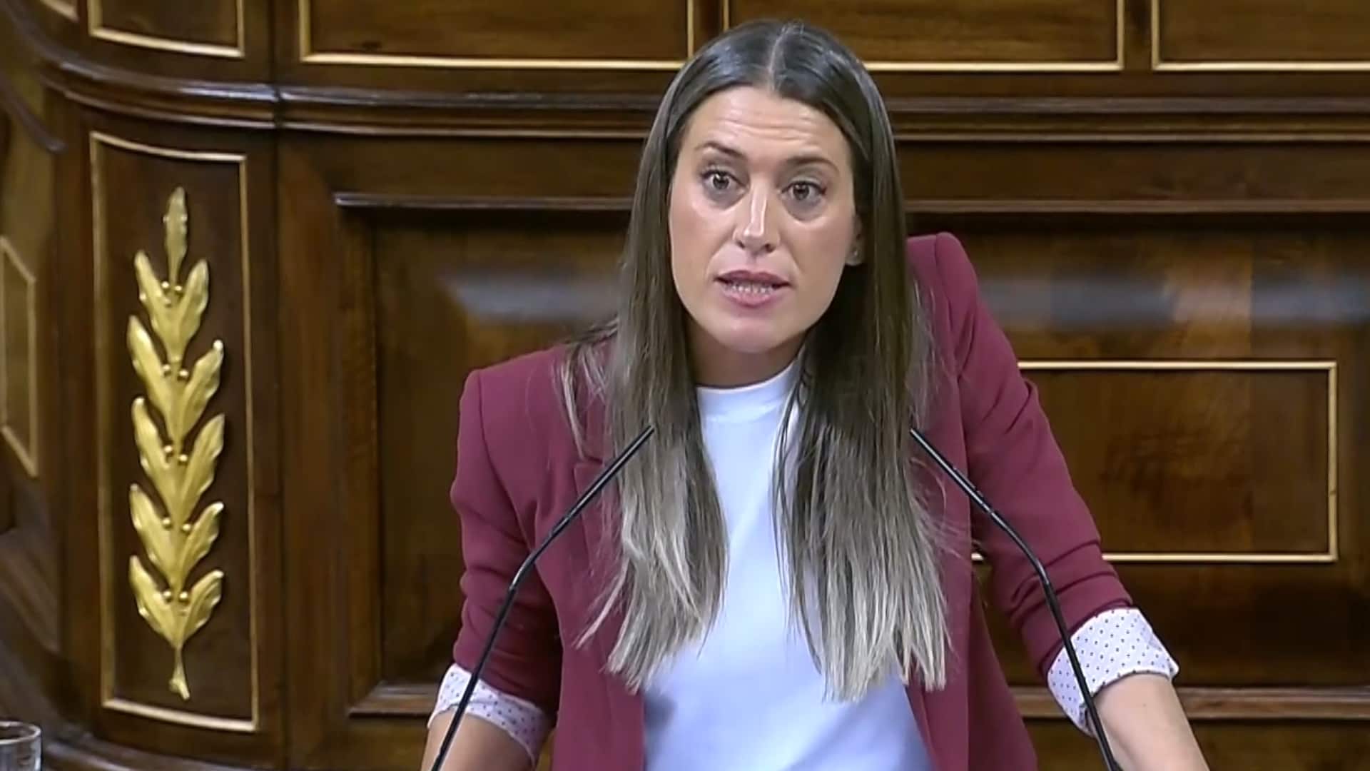 Junts presume del apoyo del PSOE con el bulo del ‘laware’ y vuelve a atacar a los jueces