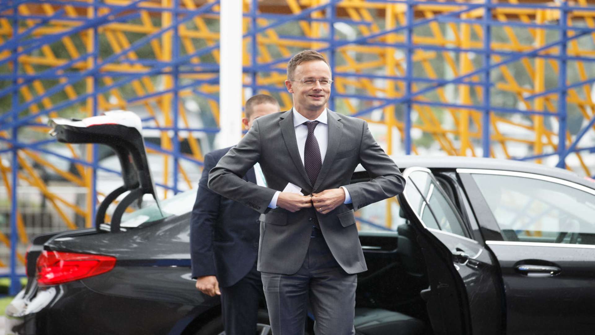 Péter Szijjártó (1) Péter Szijjártó (1)