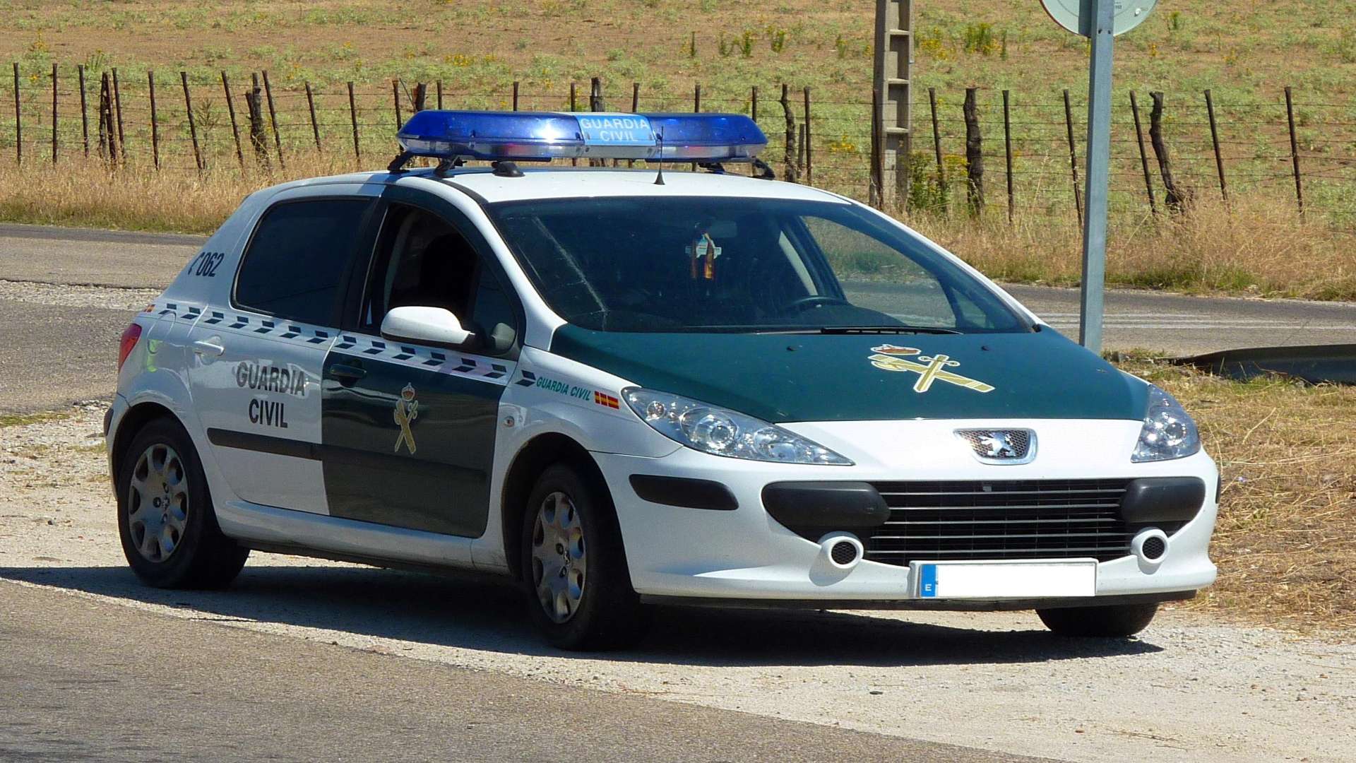 Peugeot_307_Guardia_Civil-2