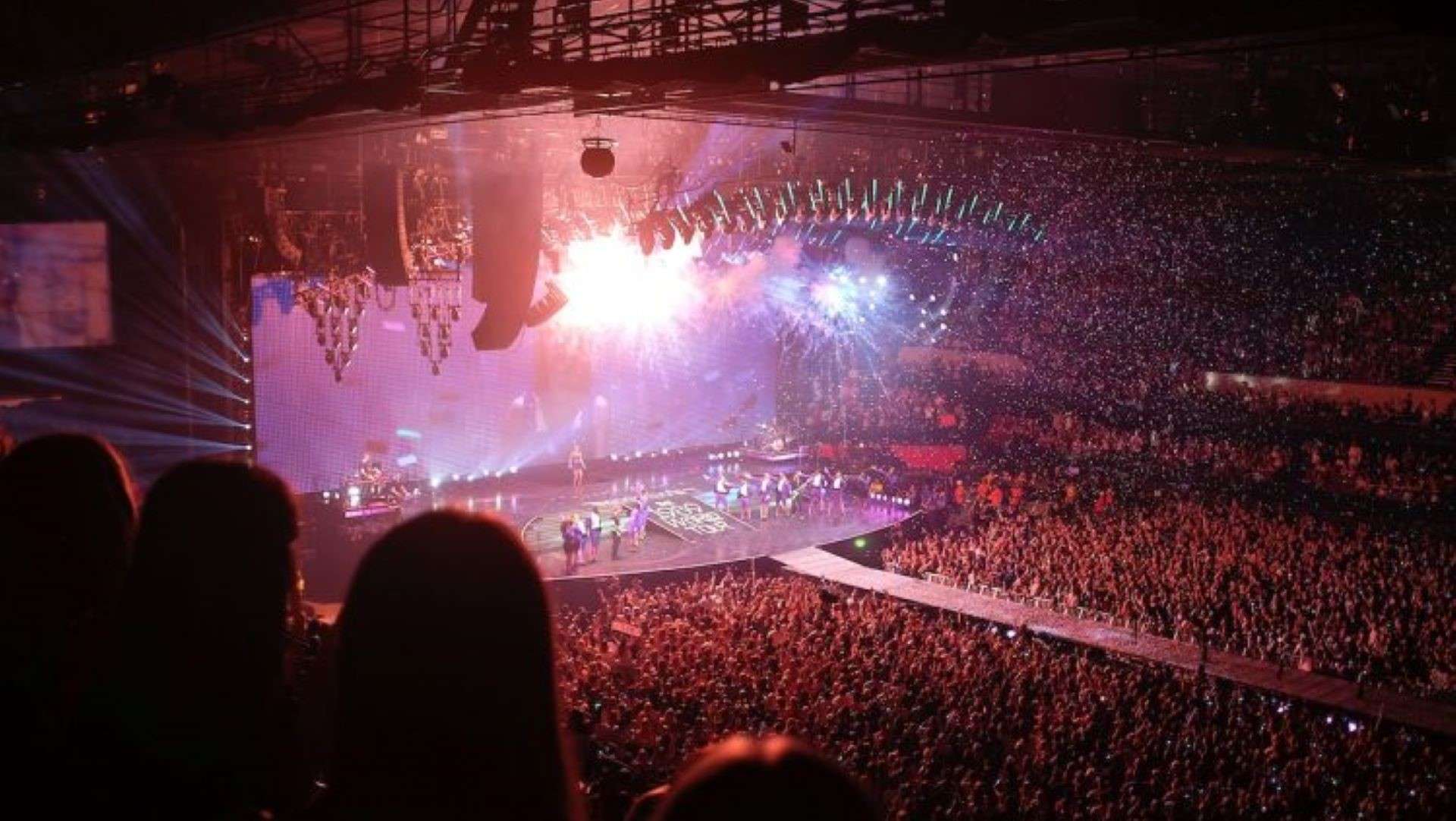 Macro conciertos España 2024 Tailor Swift