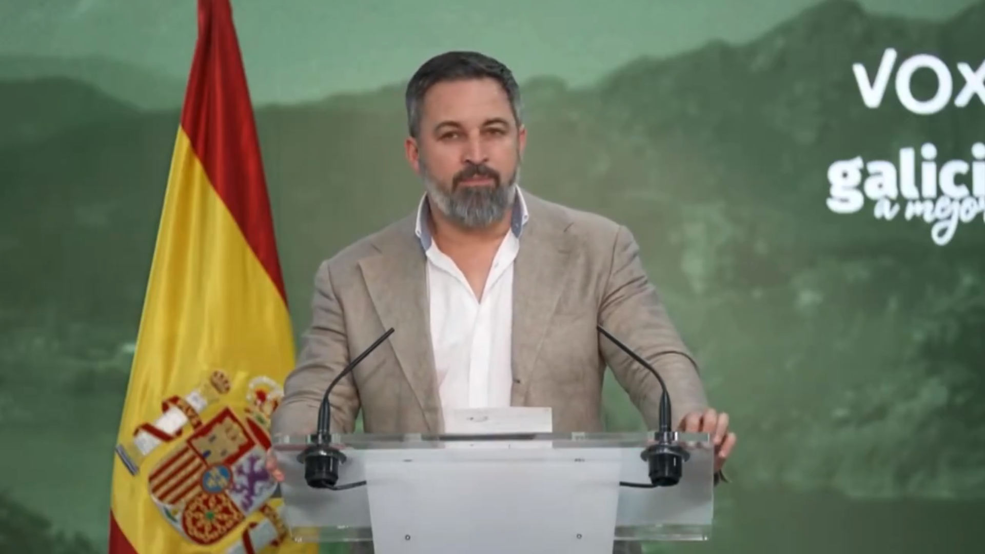 Abascal afirma que «ha ganado la estafa política que aplica políticas izquierdistas y la Agenda 2030» en Galicia