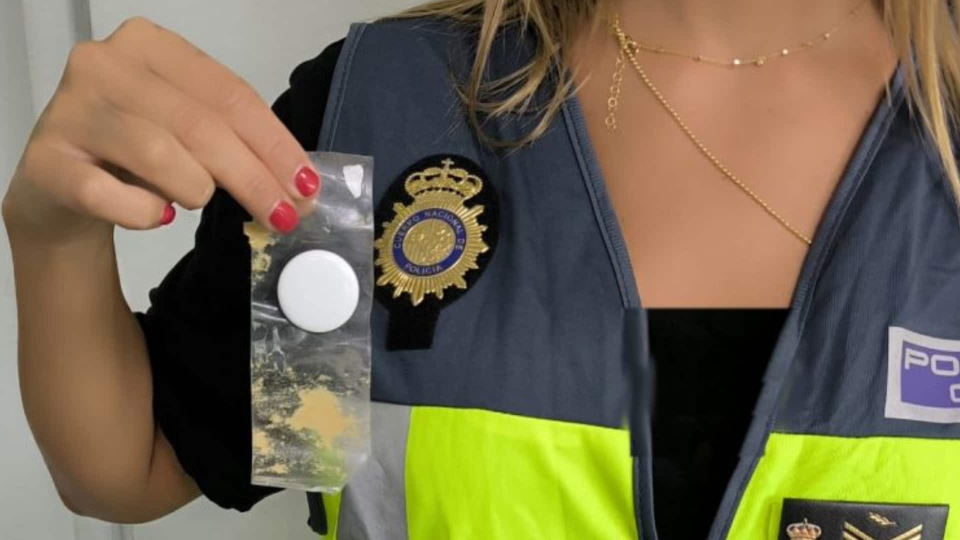 Detenida una mujer en Palma por colocar un GPS en el coche de su expareja para controlar sus movimientos