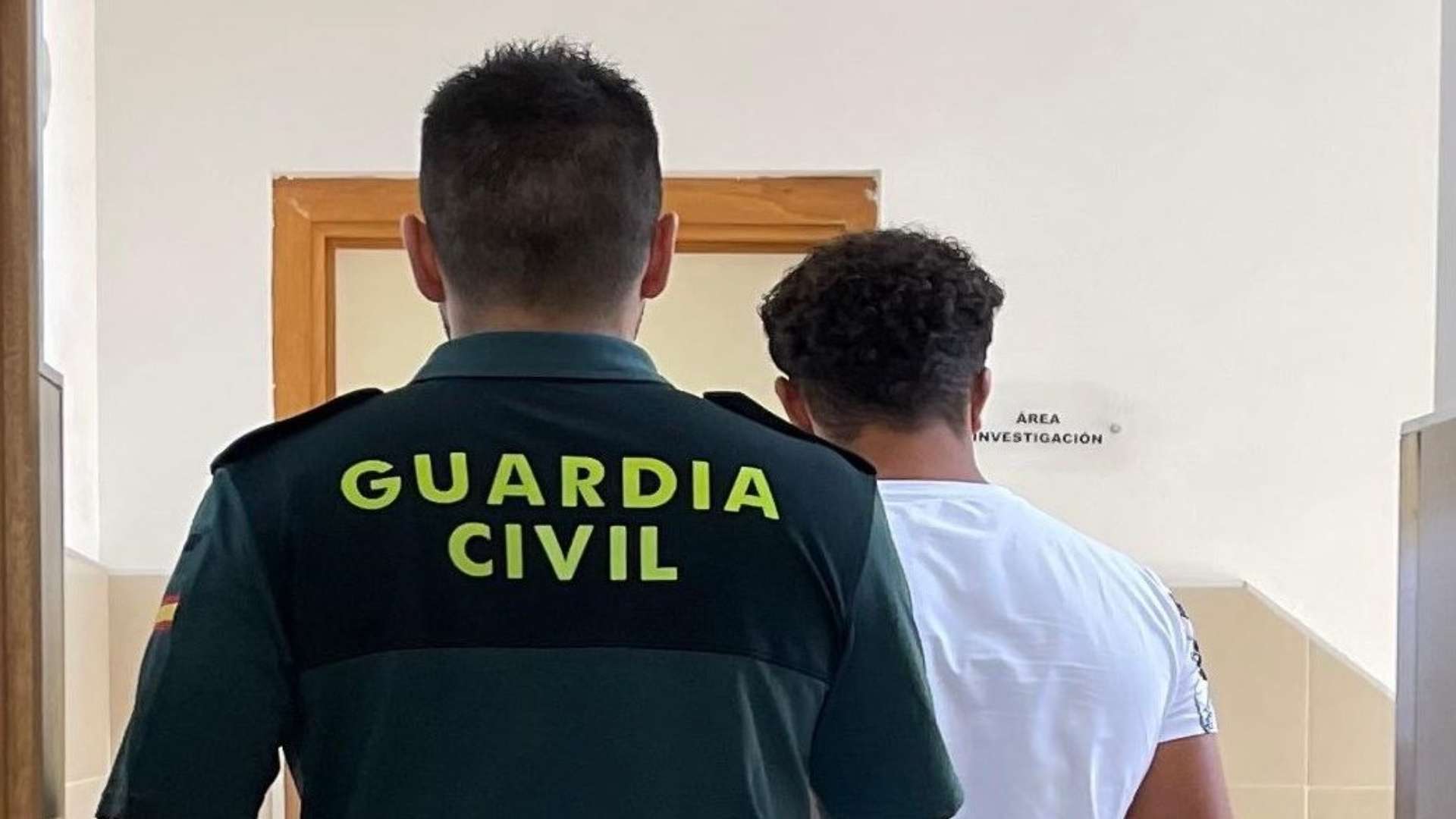 0_1721394187 0_1721394187