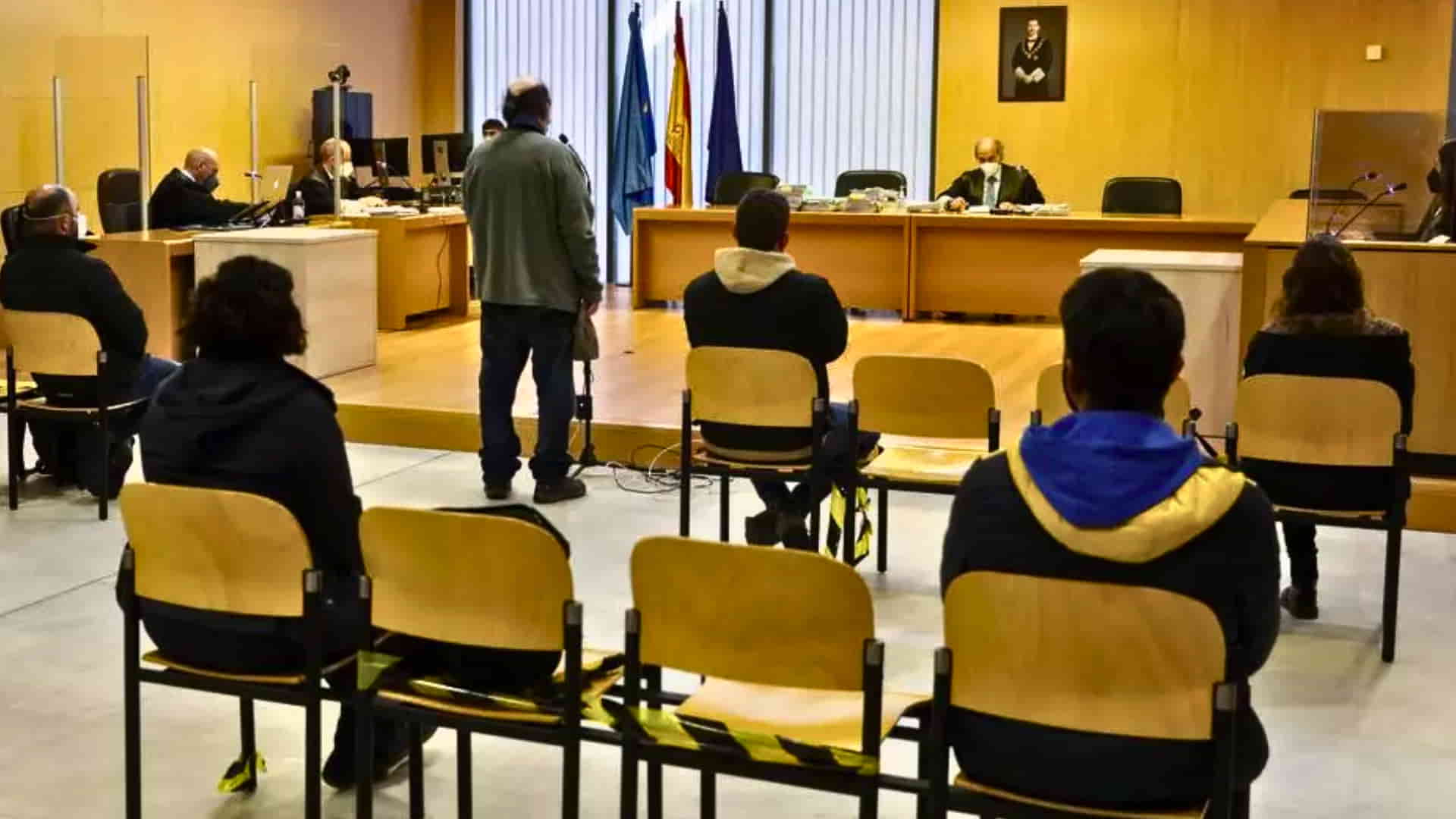 Juicio a los que provocaron el cierre de la pastelería 'La Suiza'