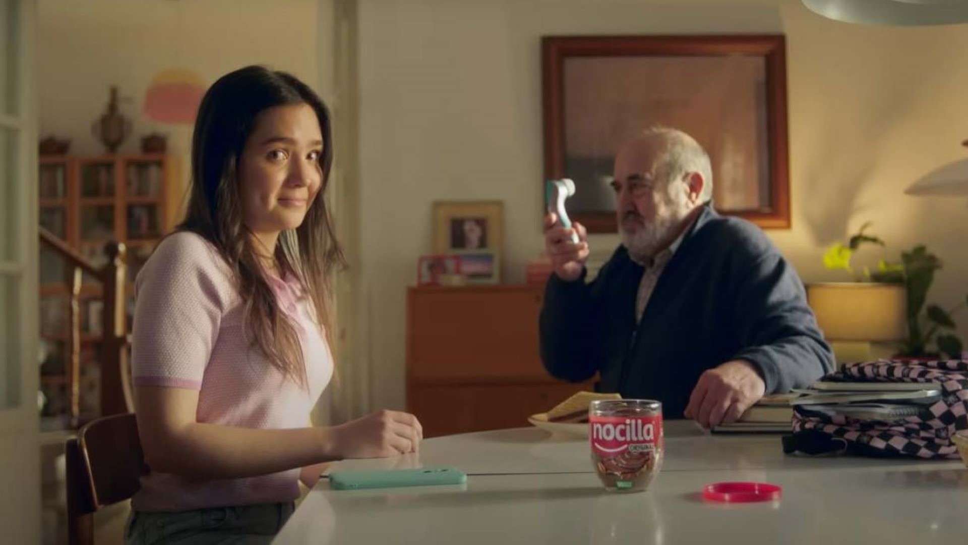 anuncio-nocilla-satisfayer-polemica-adolescentes anuncio-nocilla-satisfayer-polemica-adolescentes