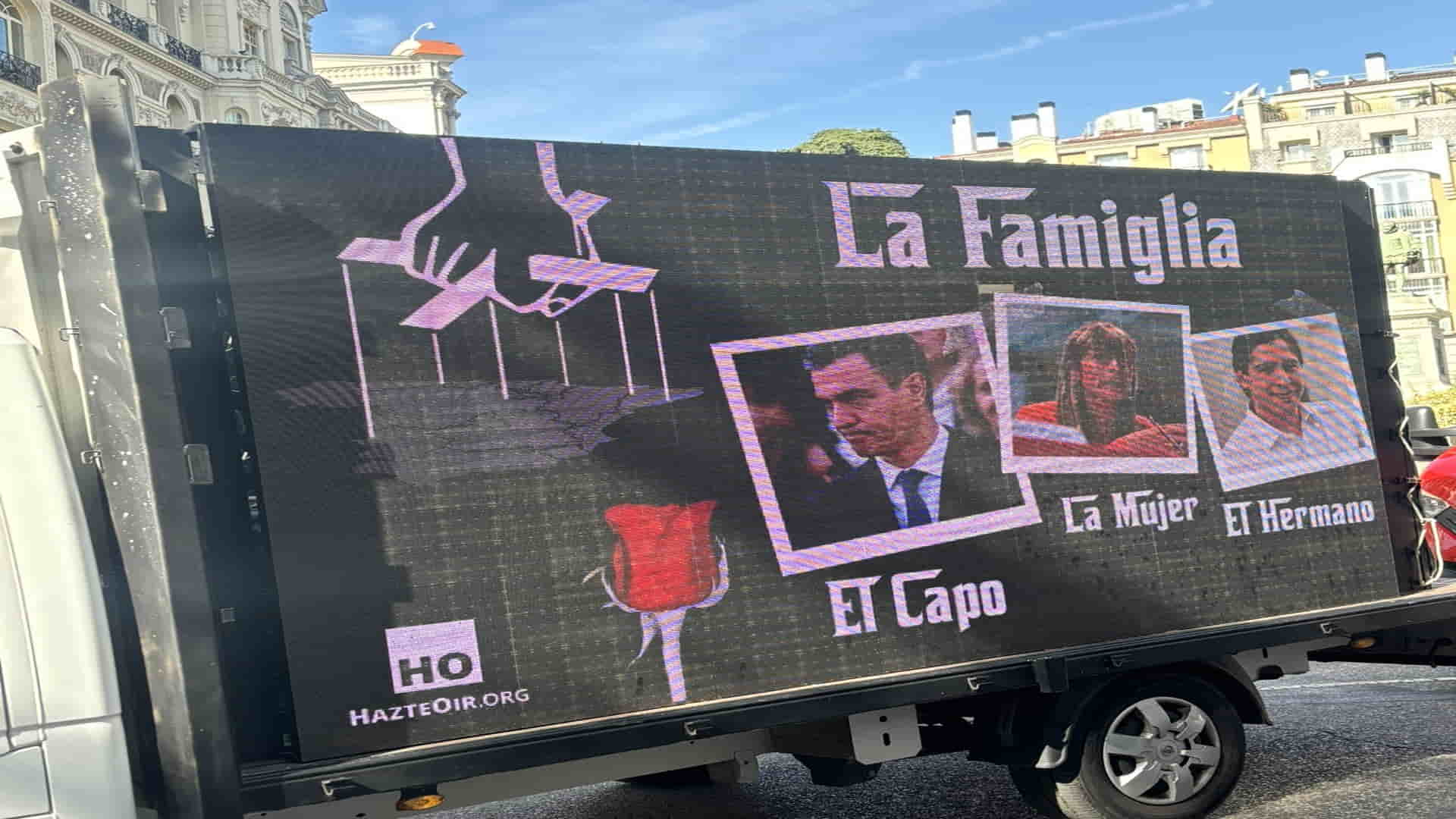 La Guardia Civil vuelve a registrar la Diputación de Badajoz para examinar mails de David Sánchez