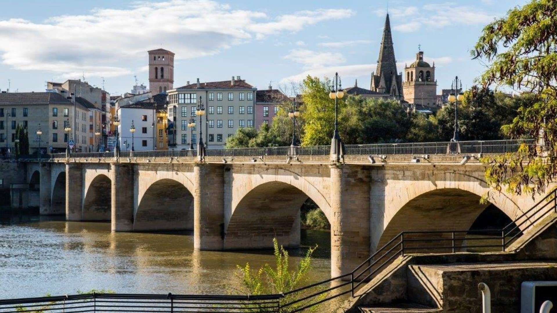 Logroño-Ebro-vinos-Rioja-España