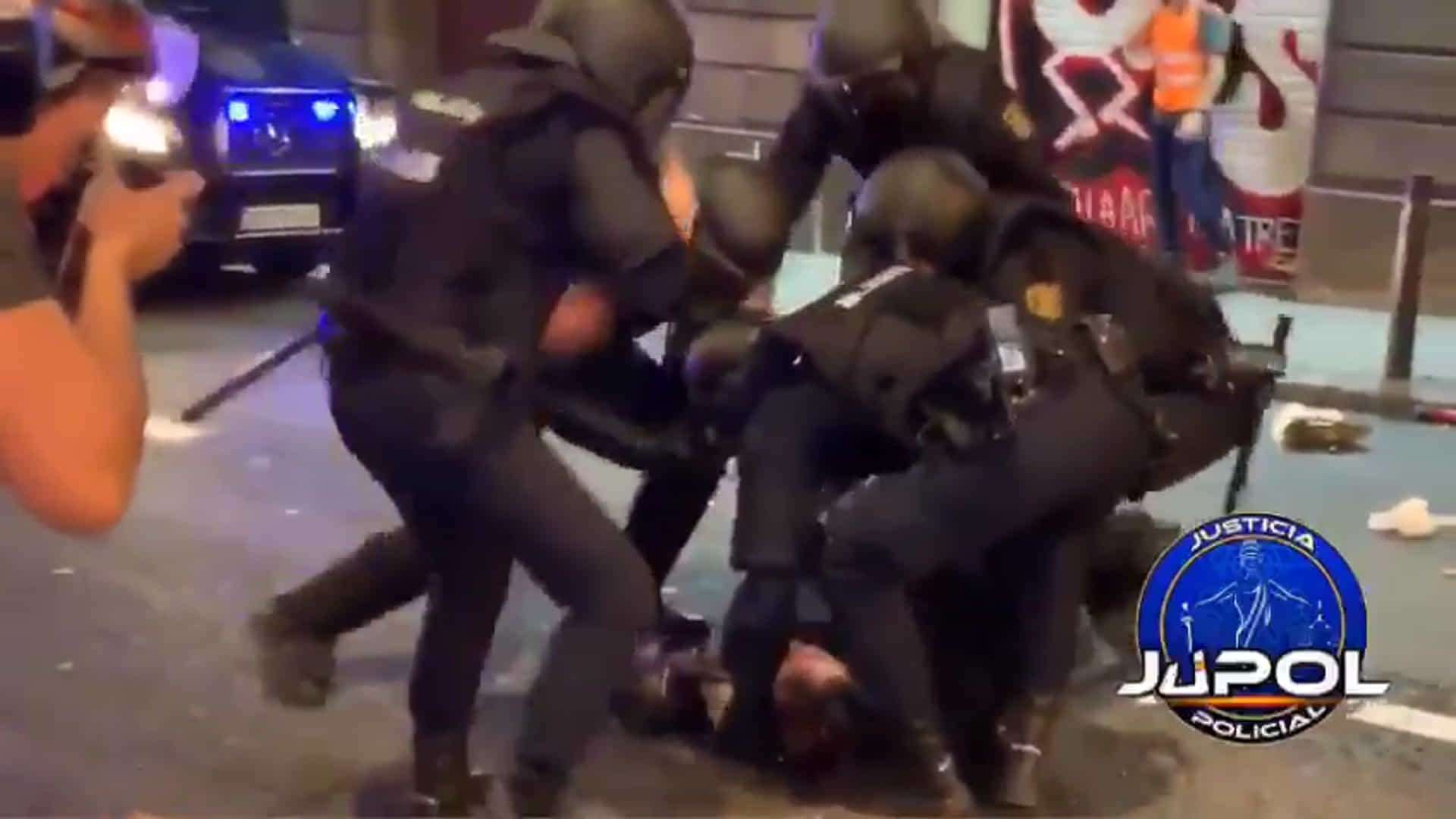 El testimonio del antidisturbios herido por Tsunami en la calle Jonqueras en 2019