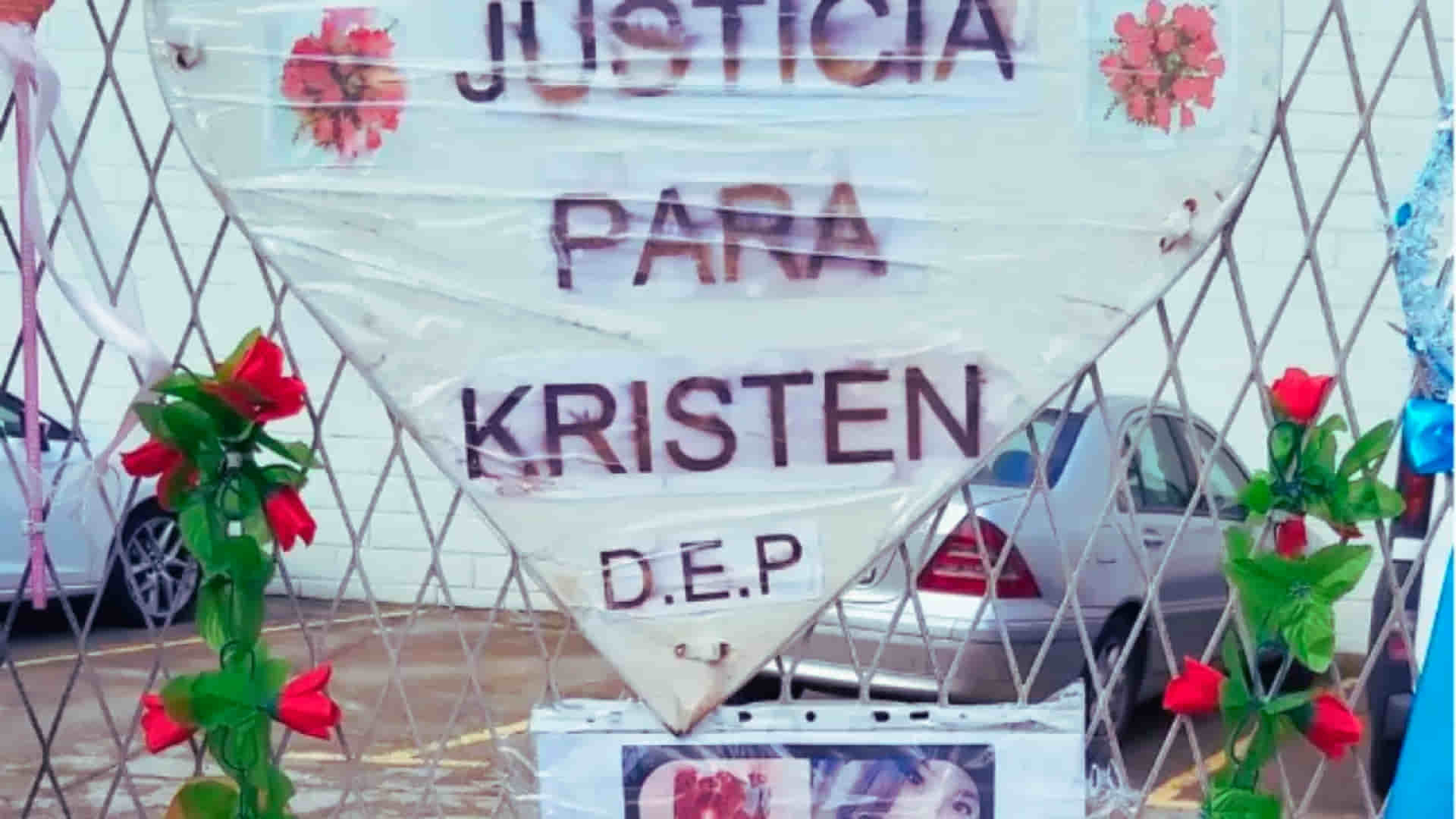 Memorial de Kristen en el lugar de su asesinato
