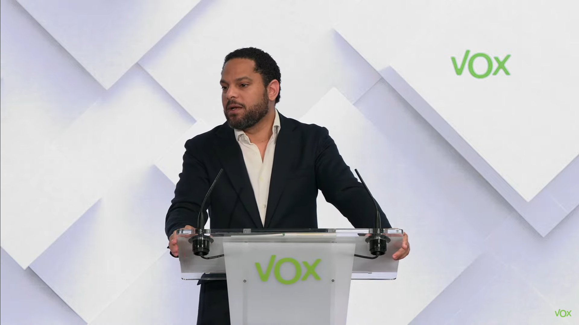 VOX exige eliminar las partidas para inmigración ilegal, sindicatos y Agenda 2030 en la Comunidad Valencia