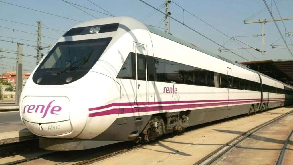 Accidente ferroviario en Toledo: un tren Iryo colisiona con un AVE en Los Yébenes