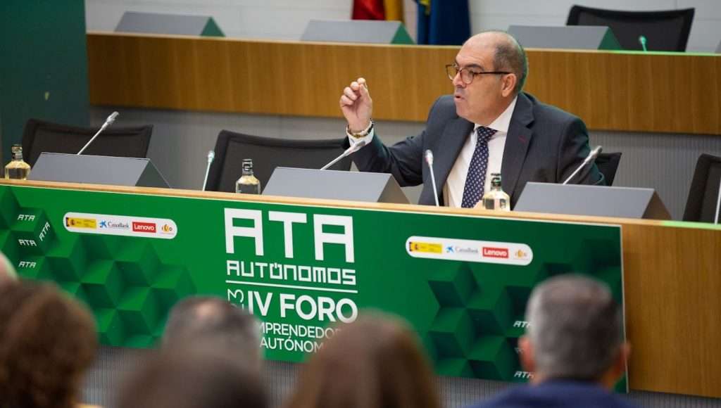 Los autónomos plantan a los sindicatos y tachan de «pantomima» la huelga contra la vivienda