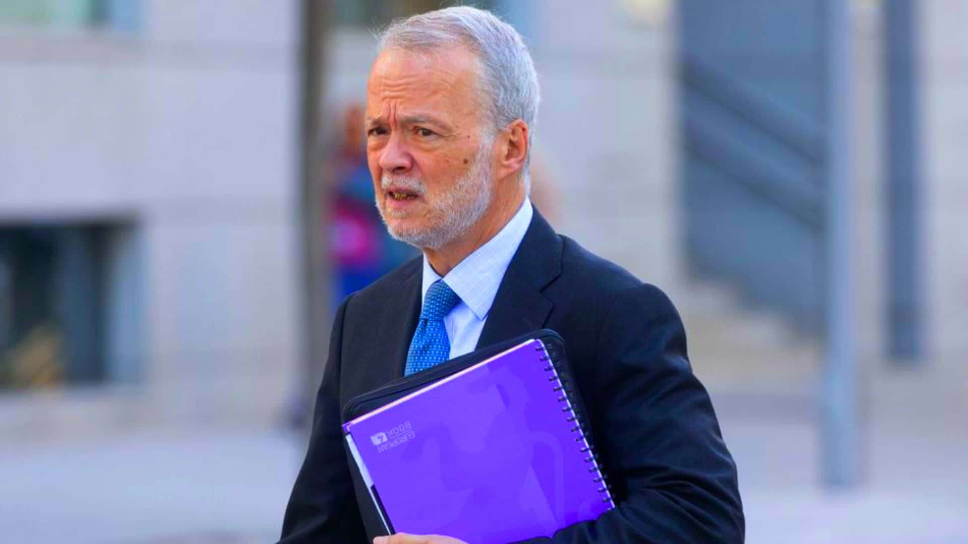 El juez multa al abogado de la imputada Begoña Gómez por no guardar el secreto de su testimonio