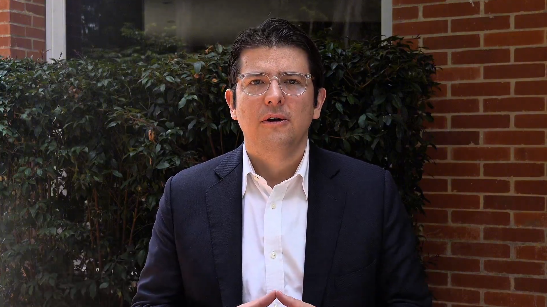 El opositor al narcoterrorista Gustavo Petro en Colombia, Miguel Uribe, tiroteado en Bogotá