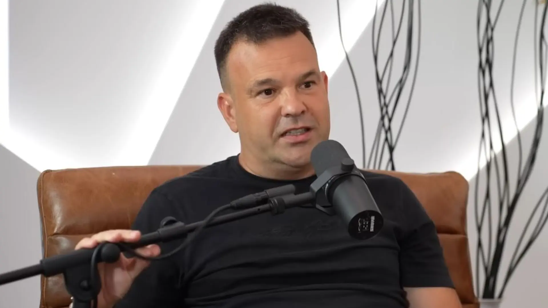 José Elías multimillonario José Elías multimillonario