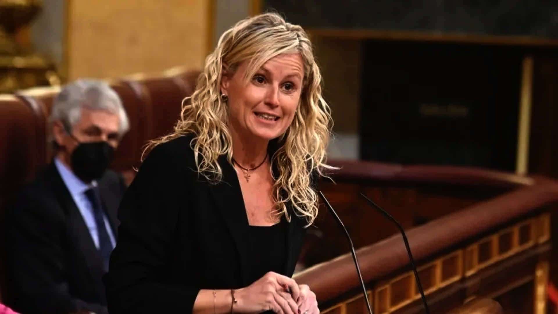 La nueva portavoz del PSOE perdonó la deuda de la empresa de su pareja cuando fue edil en Lérida