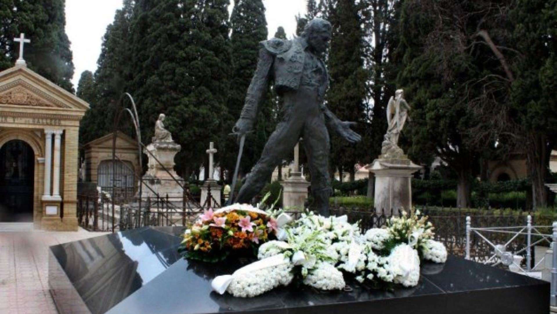 Panteón de Paquirri/Pronto