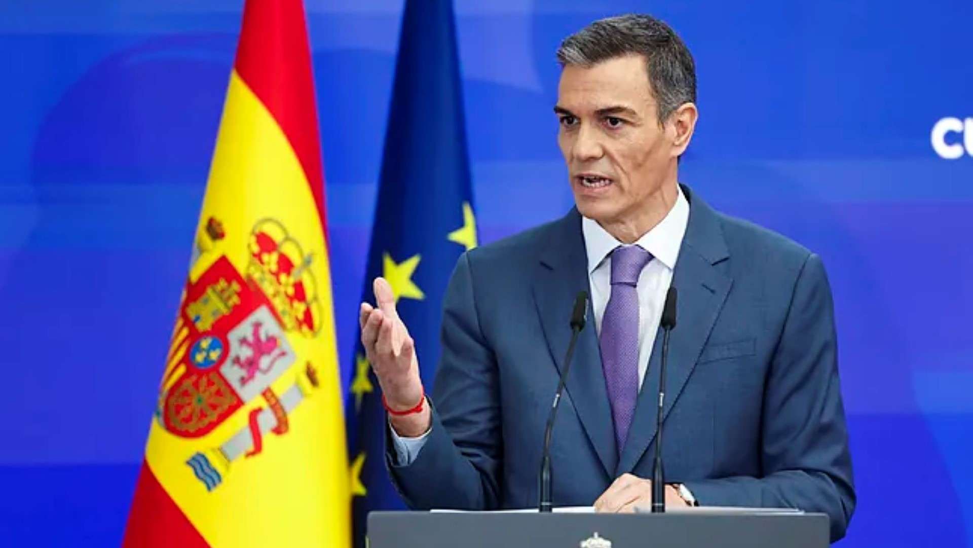 El Gobierno de Sánchez estudia trasladar a las familias el sobrecoste de 800 millones por el apagón eléctrico