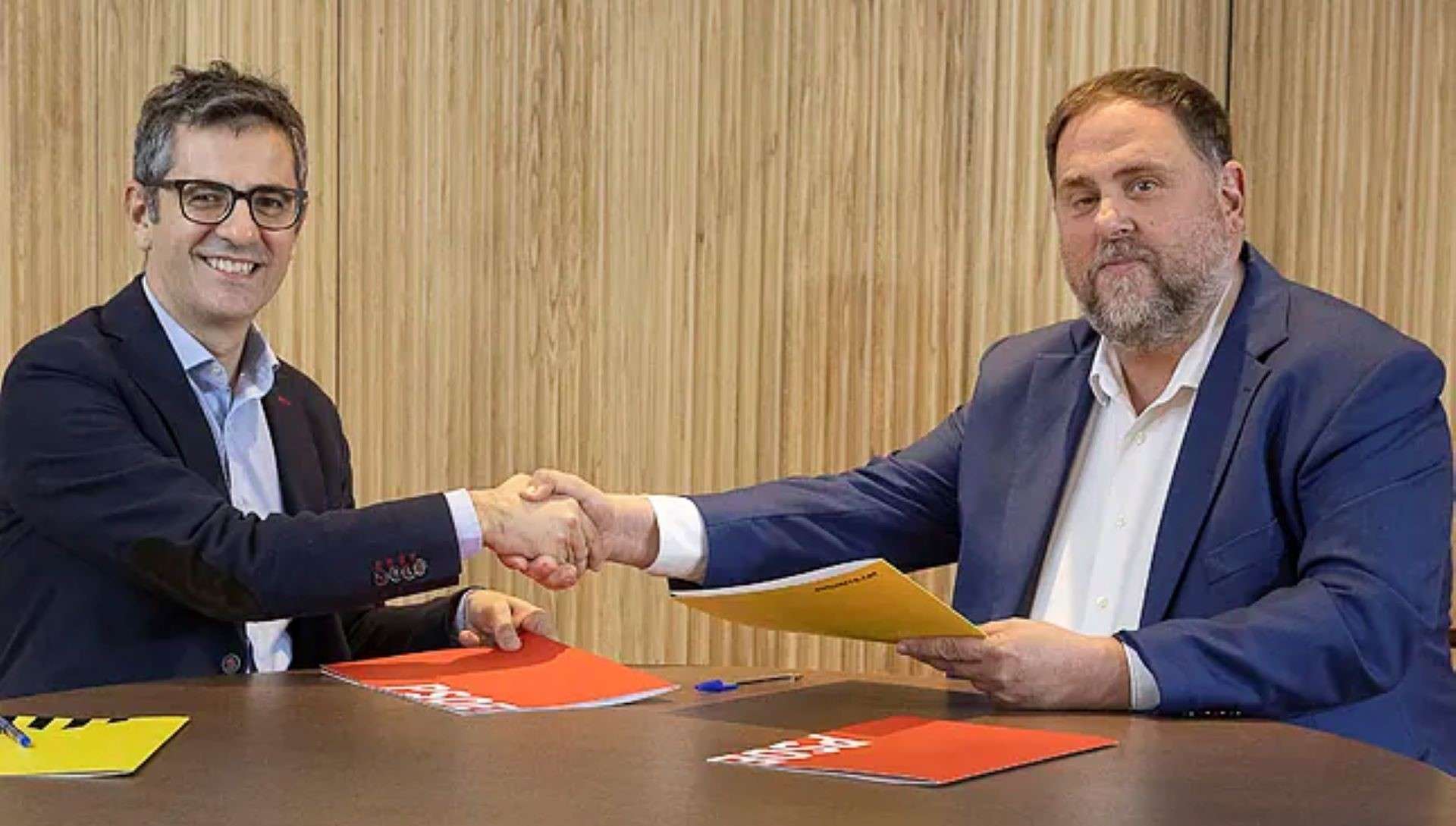 Acuerdo de cesión/El Mundo