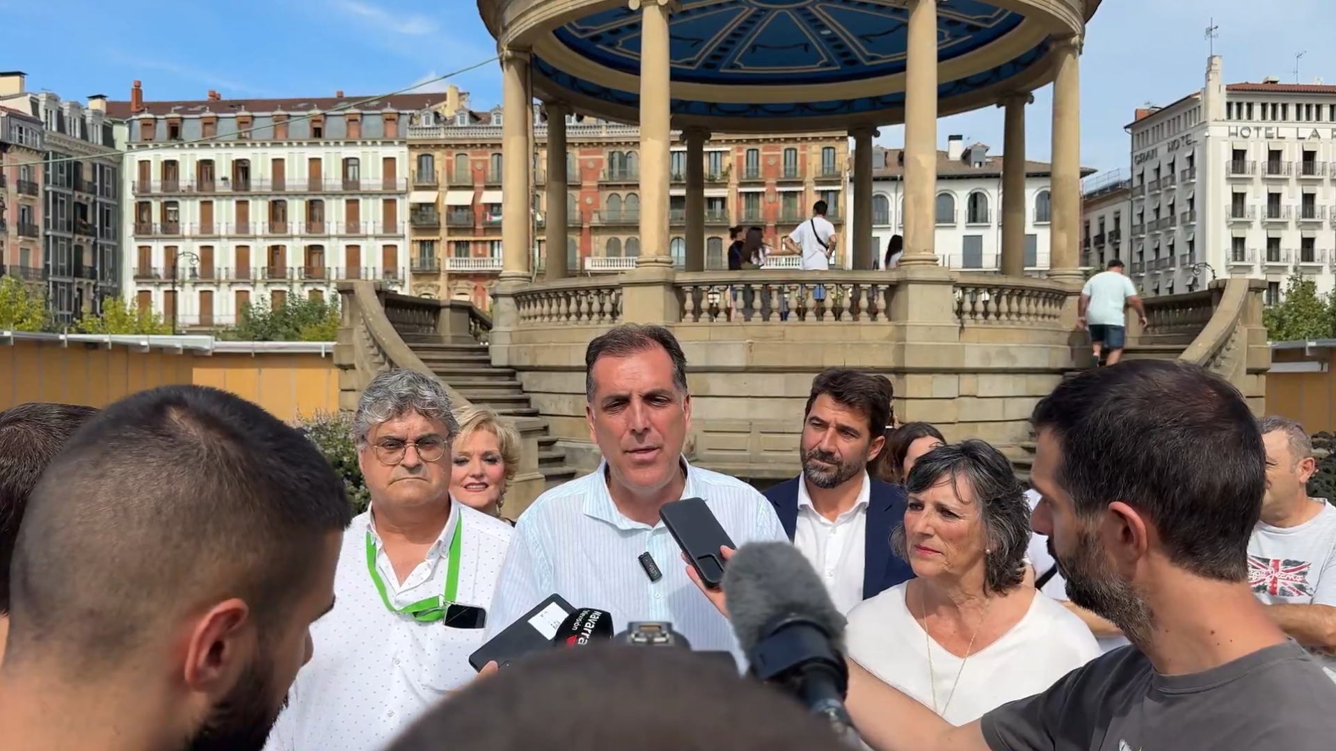 Captura de pantalla (17327) Captura de pantalla (17327)