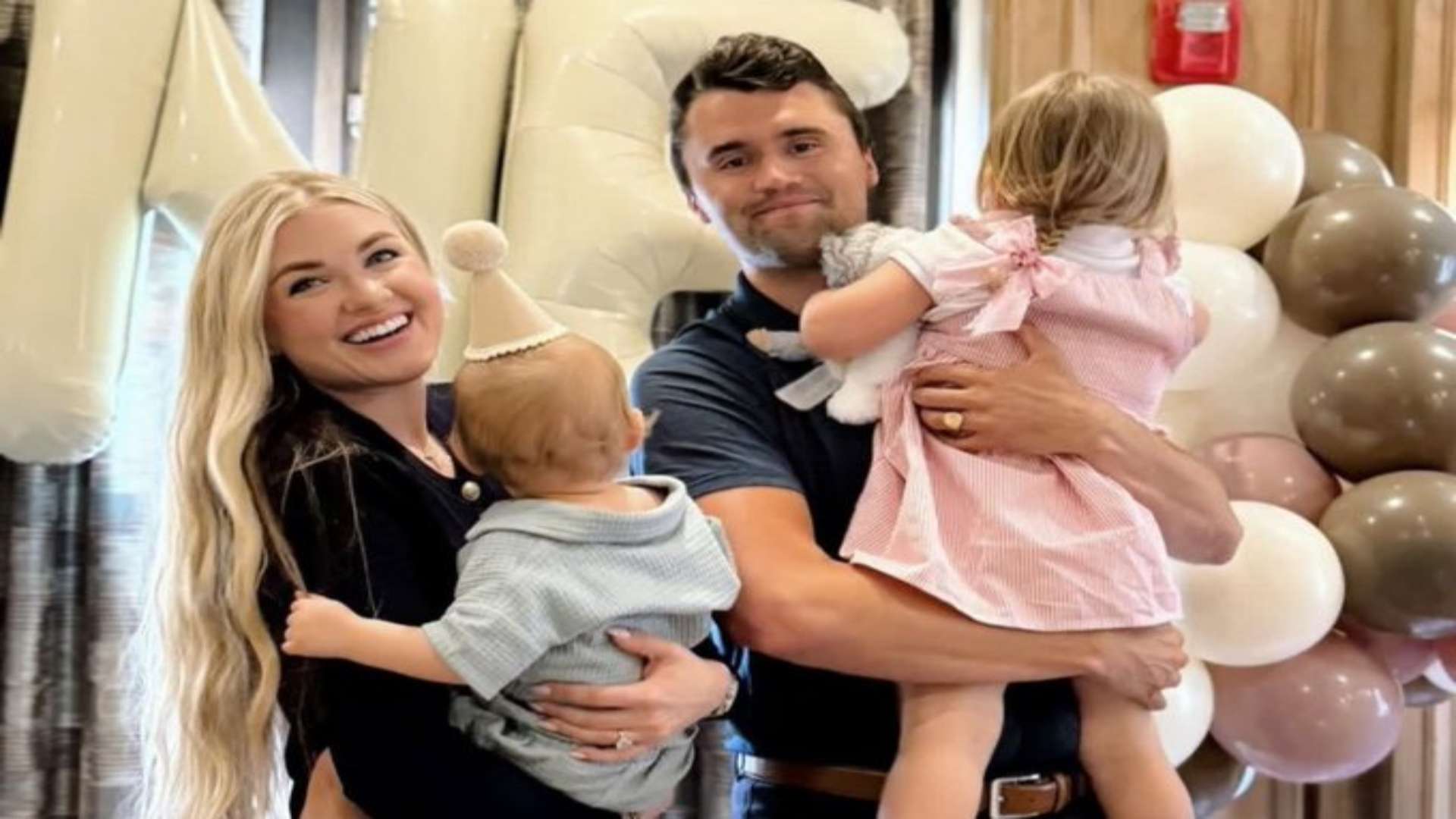 El Departamento de Estado de EE.UU. advierte sobre las burlas del asesinato de Kirk a los titulares de visas