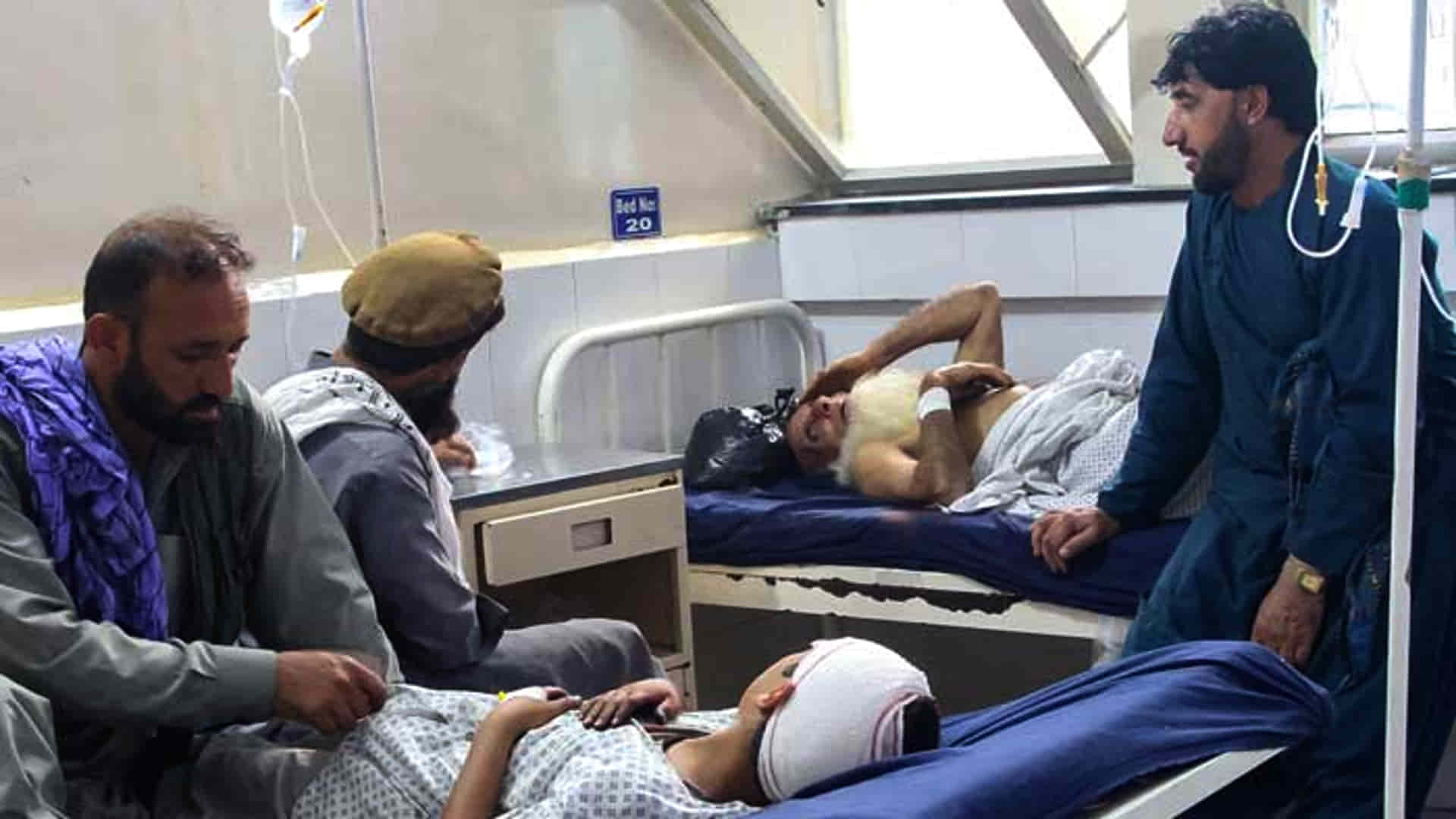 Hospital en Jalalabad tras el terremoto