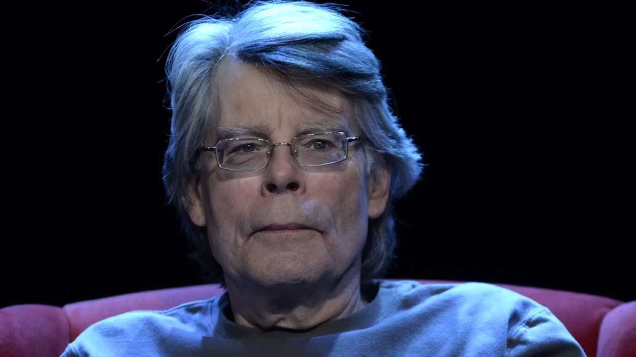 La mediocre disculpa de Stephen King por sus comentarios del asesinato de Kirk