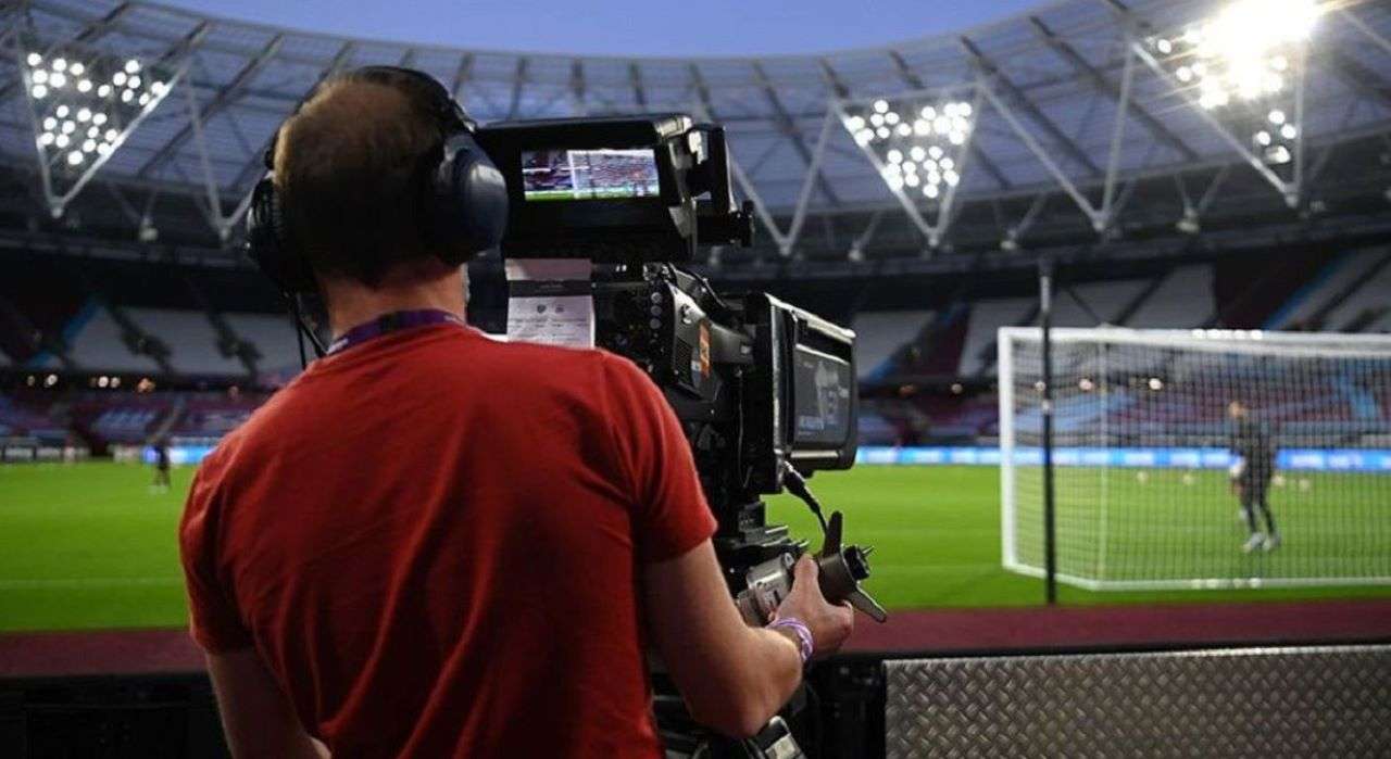 Piratería deportiva/2Playbook