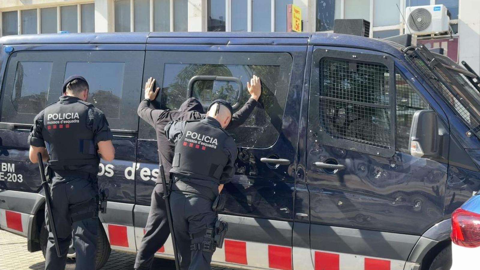 menores marroquíes detenidos Barcelona colegio Canigó