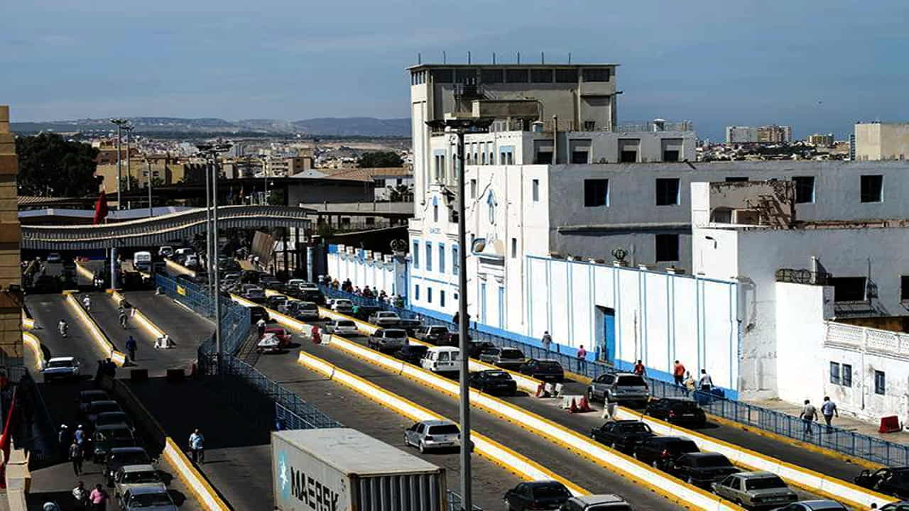 Aduana de Beni Enzar Aduana de Beni Enzar