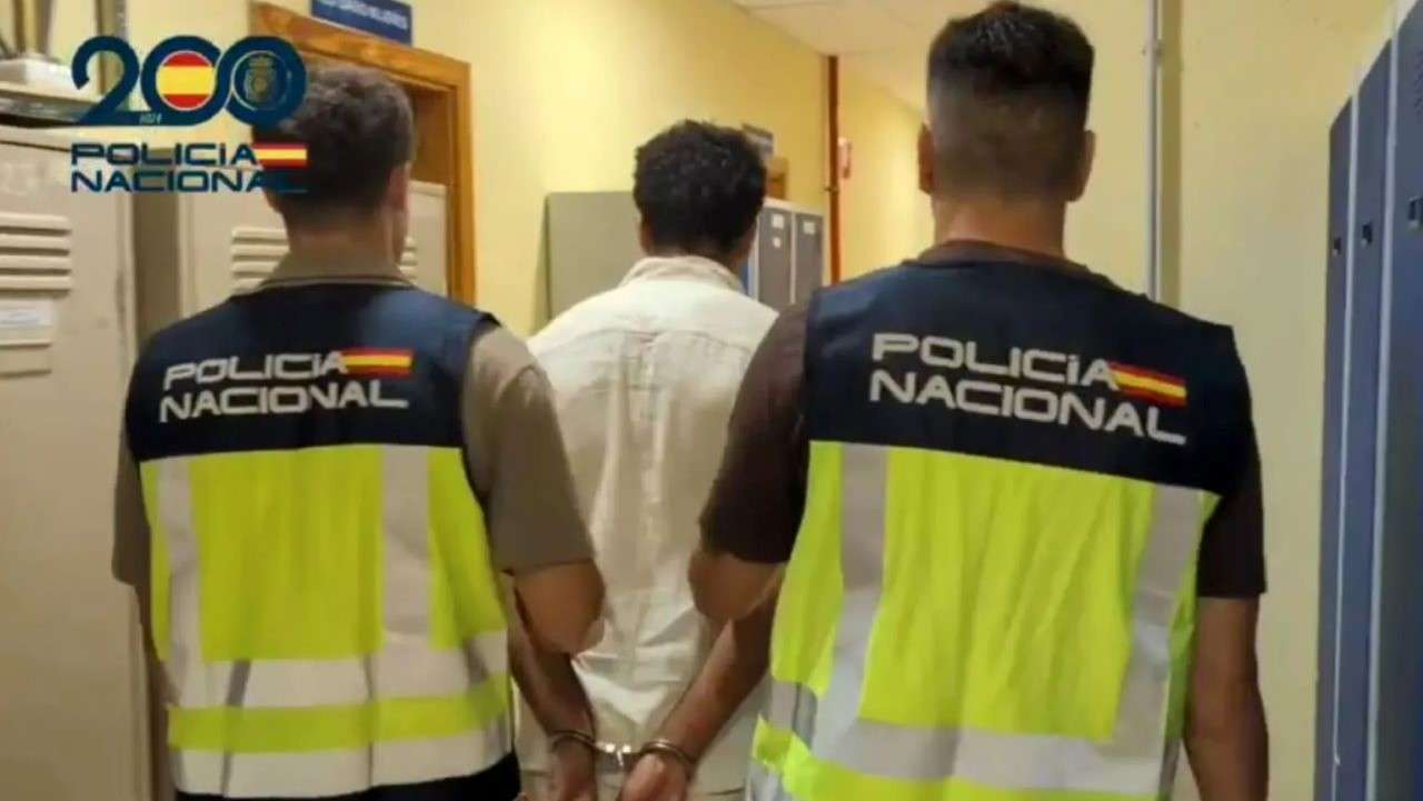 Criminal marroquí/Policía Nacional