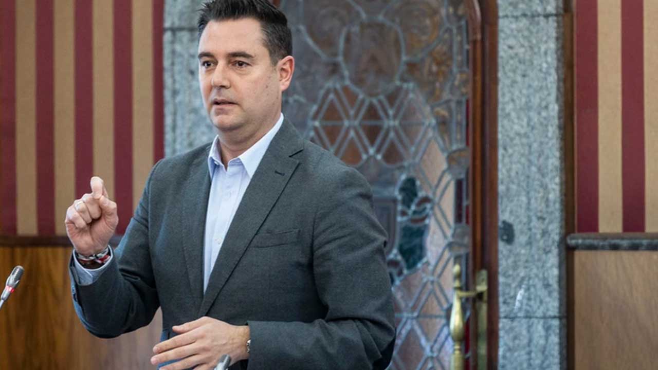 De la Rosa renuncia al acta de concejal