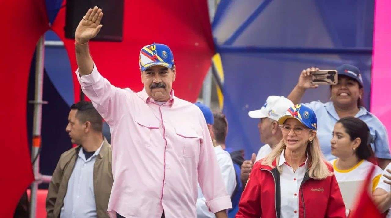 El FBI desmantela un plan de lavado de dinero familiar de Maduro