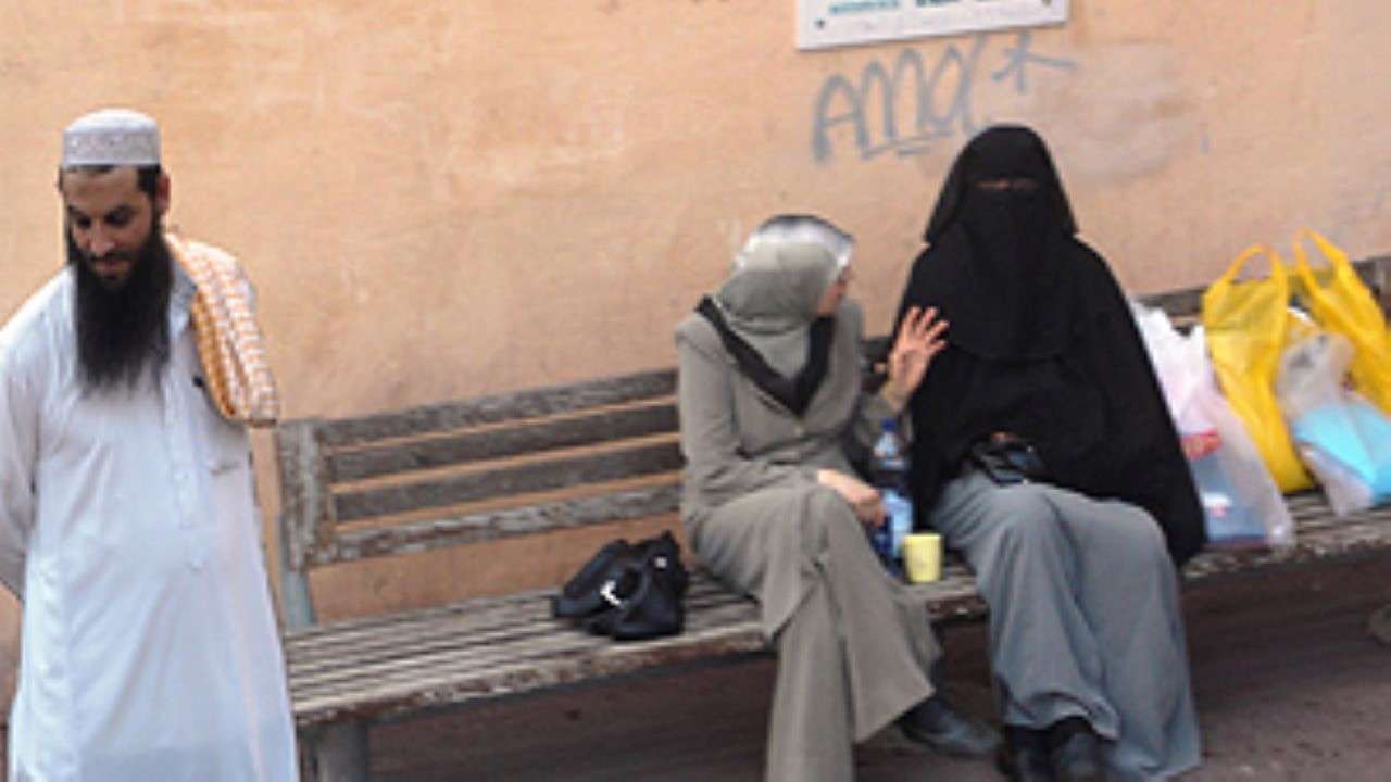 Uso del burka en España/El Mundo