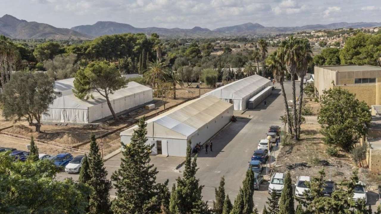 Campamento ilegal de inmigrantes/La Verdad