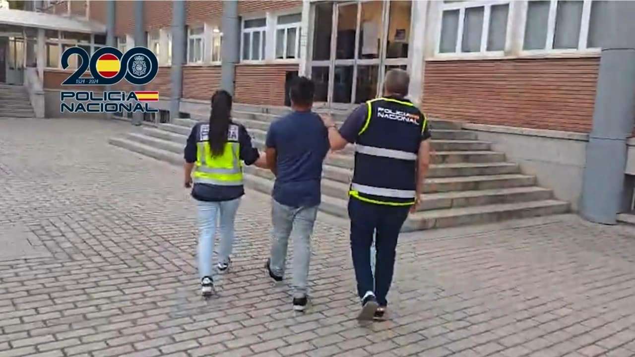 pederasta extranjero detenido en la operación Peluche