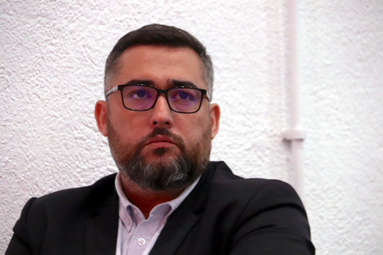 Pierde los nervios y los modales: el portavoz del PSOE llama “payaso” a un diputado de Vox en pleno Congreso