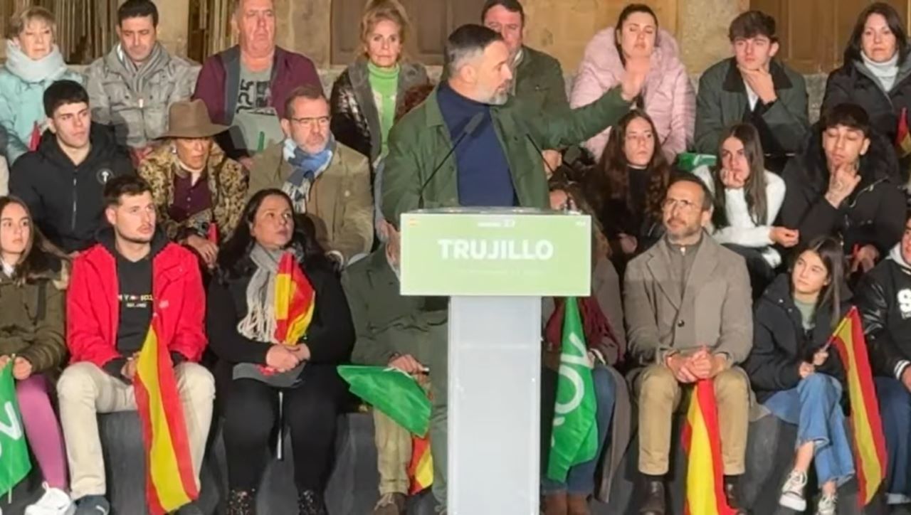 Santiago Abascal en Trujillo/La Bandera