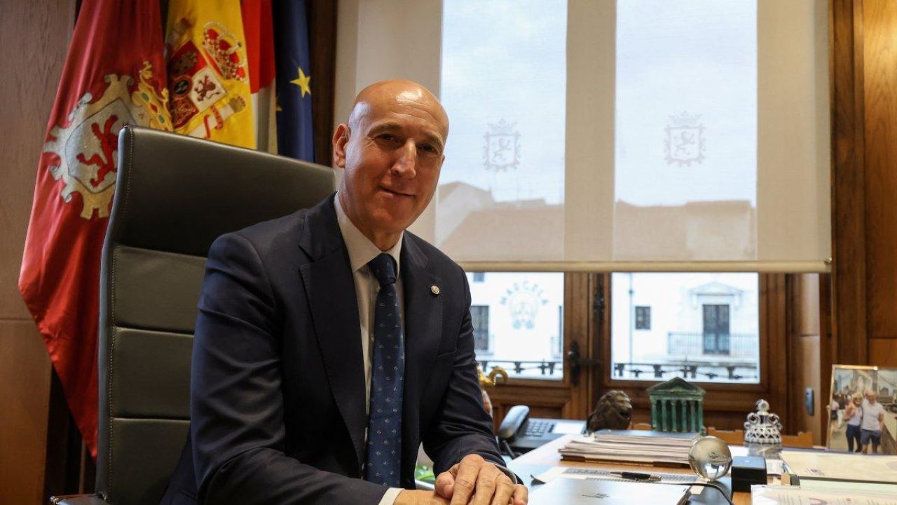 Alcalde del PSOE/Diario de León