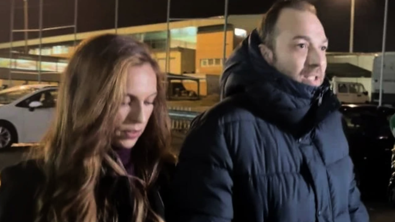 La novia y el hijo de Ábalos lo visitan por primera vez