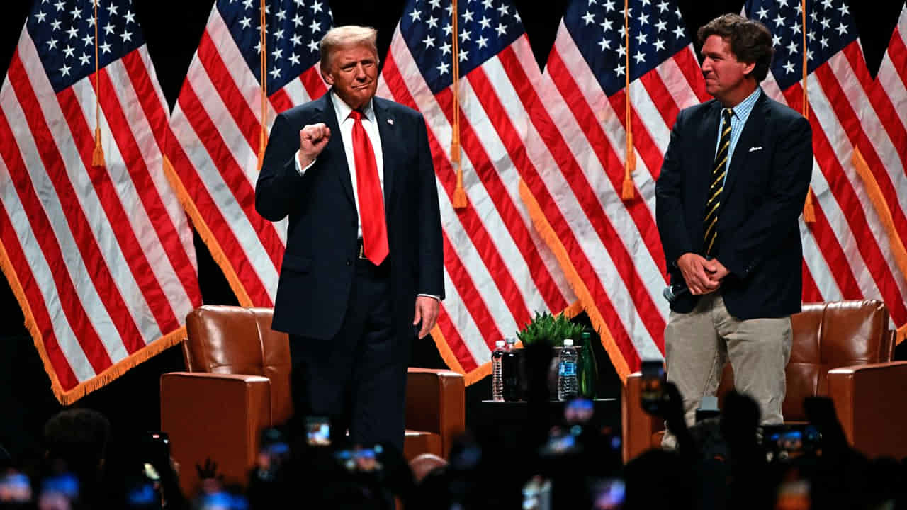 Donald Trump y Tucker Carlson