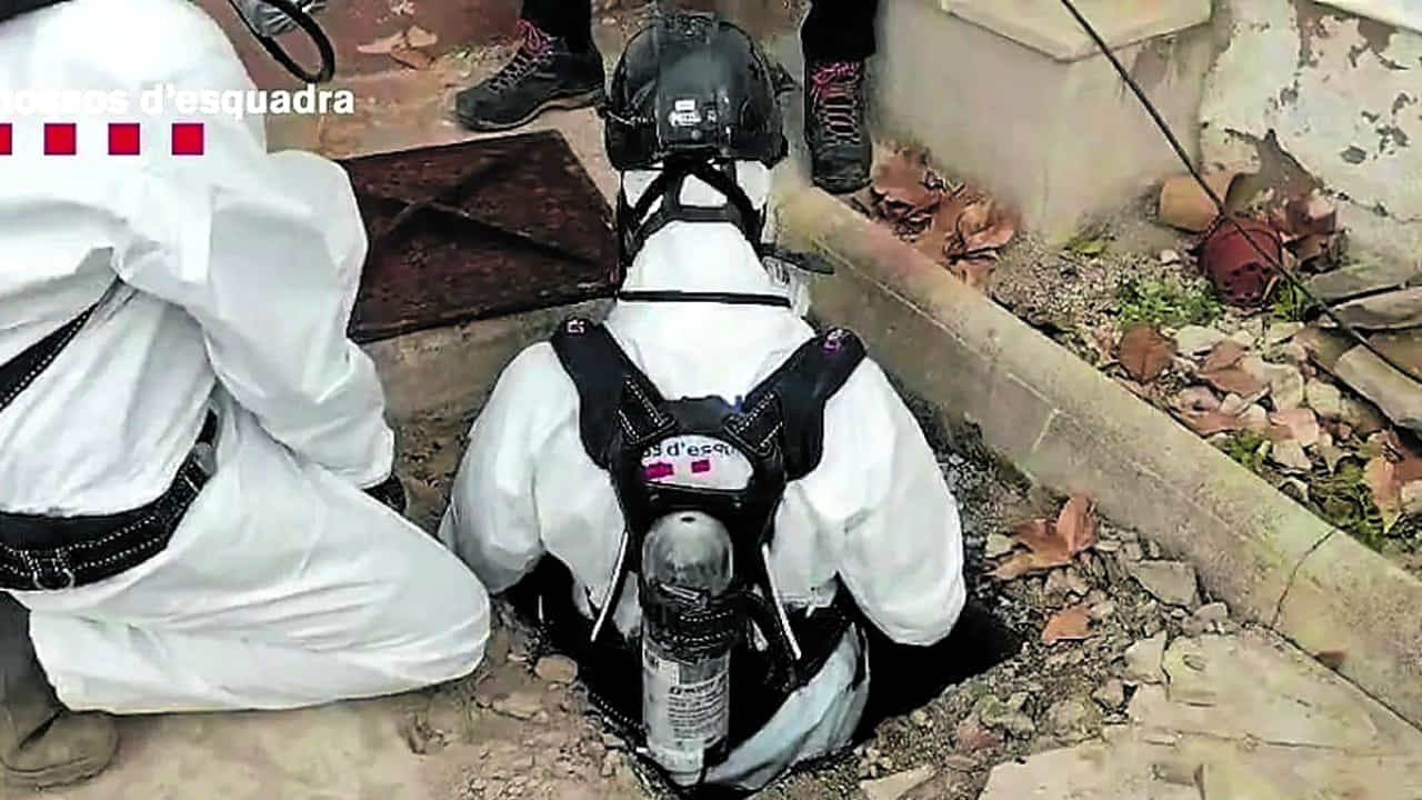 Los Mossos encuentran el cadáver del desaparecido, Óscar Morón, en la fosa séptica de su exnovia