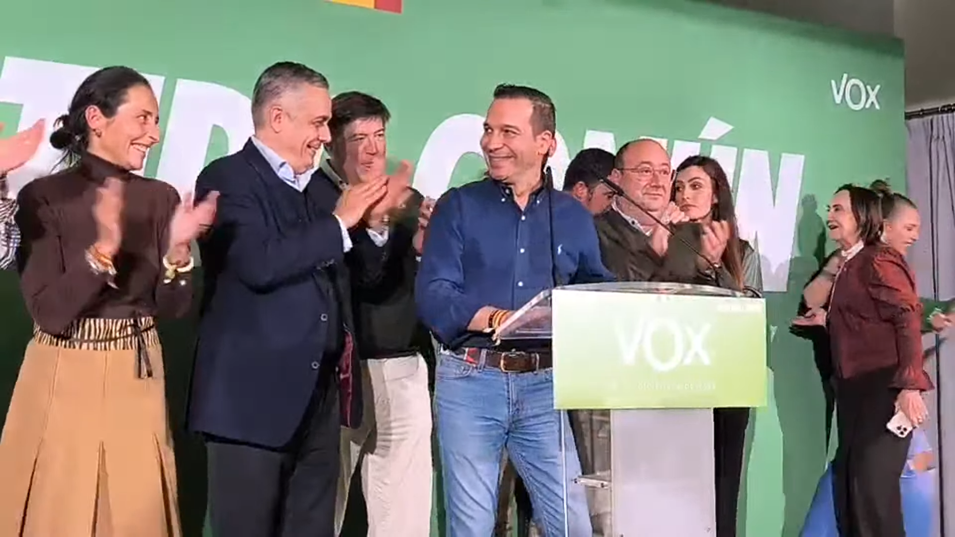 VOX supera al PSOE en más de 20 municipios de Extremadura: Badajoz, Trujillo, Almendralejo y Navalmoral destacan