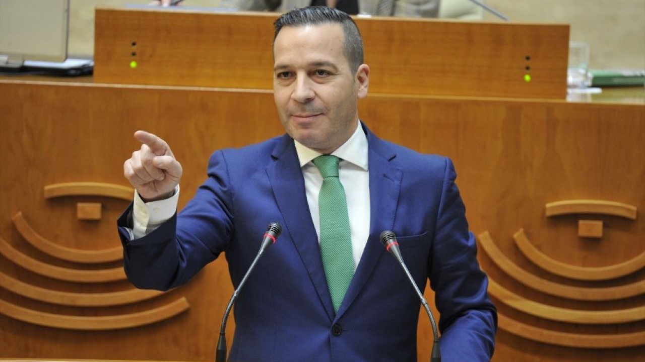 VOX liderará la transformación en Extremadura con exigencias sensatas al PP