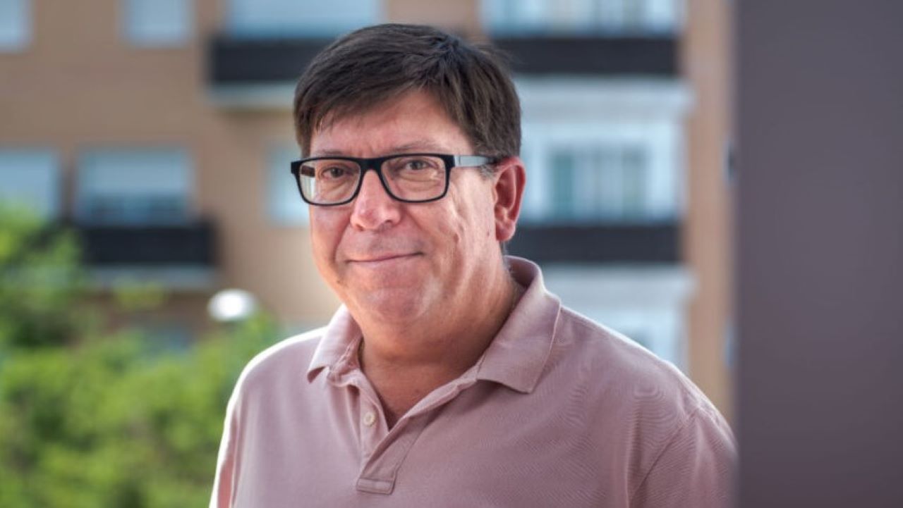 Ferraz y Pedro Sánchez se niegan a llevar a Salazar a la Fiscalía