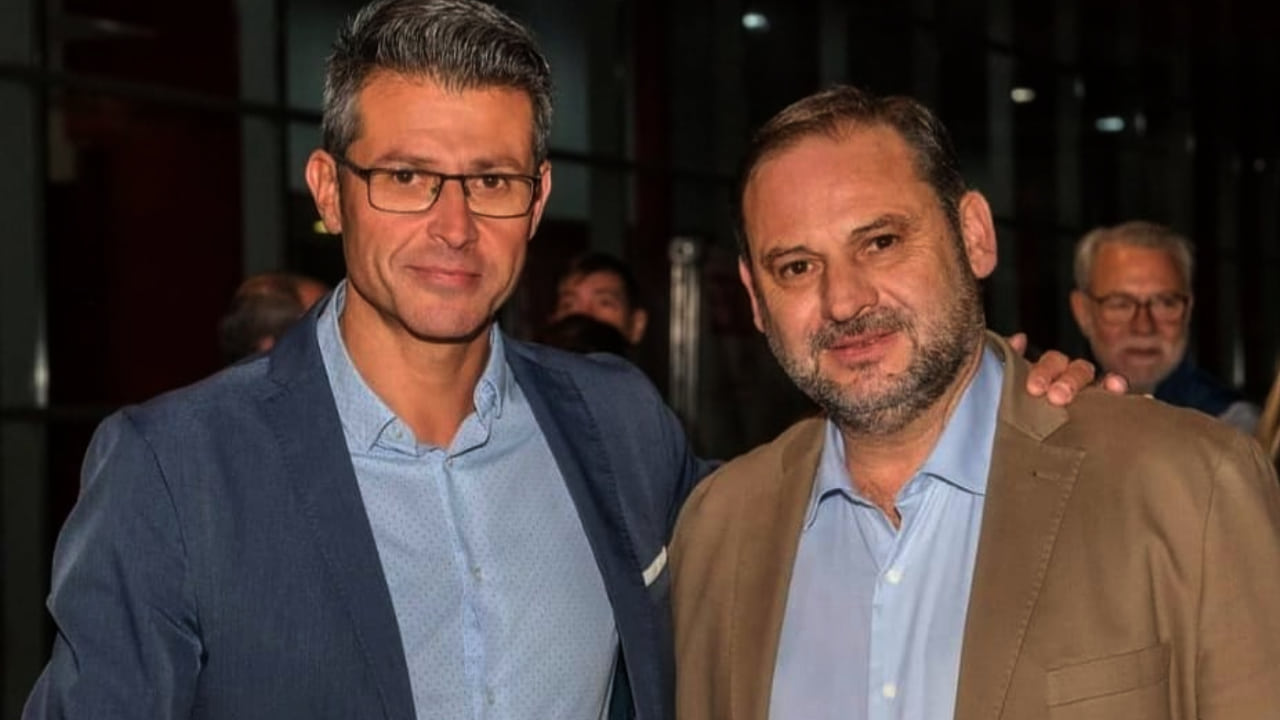 El PSOE investiga una doble denuncia de acoso sexual y laboral contra su nº2 en Valencia, Toni González