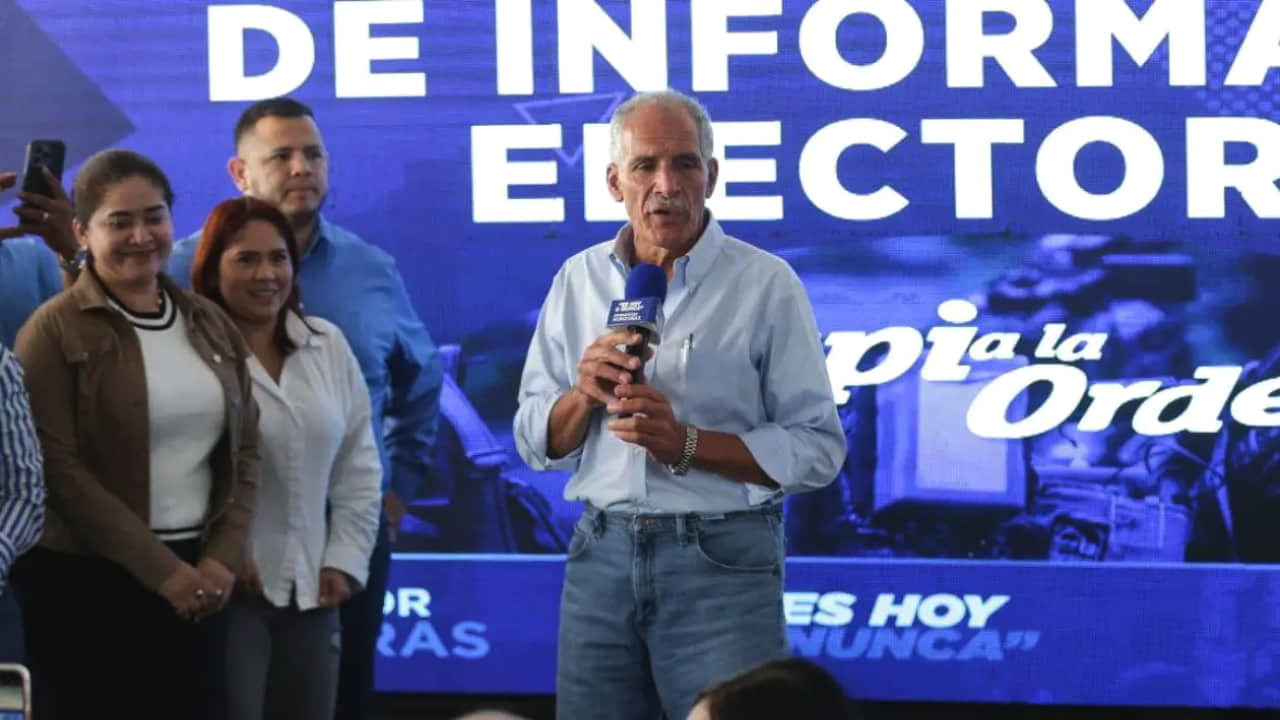 Vencedor de las elecciones en Honduras, Nasry Tito Asfura