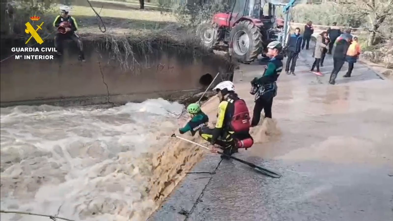 Tragedia en Granada: La imprudencia y la furia del agua se cobran una nueva vida joven