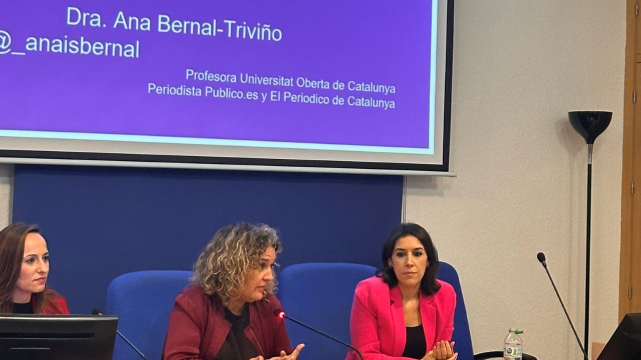 La chochocharla/redes sociales